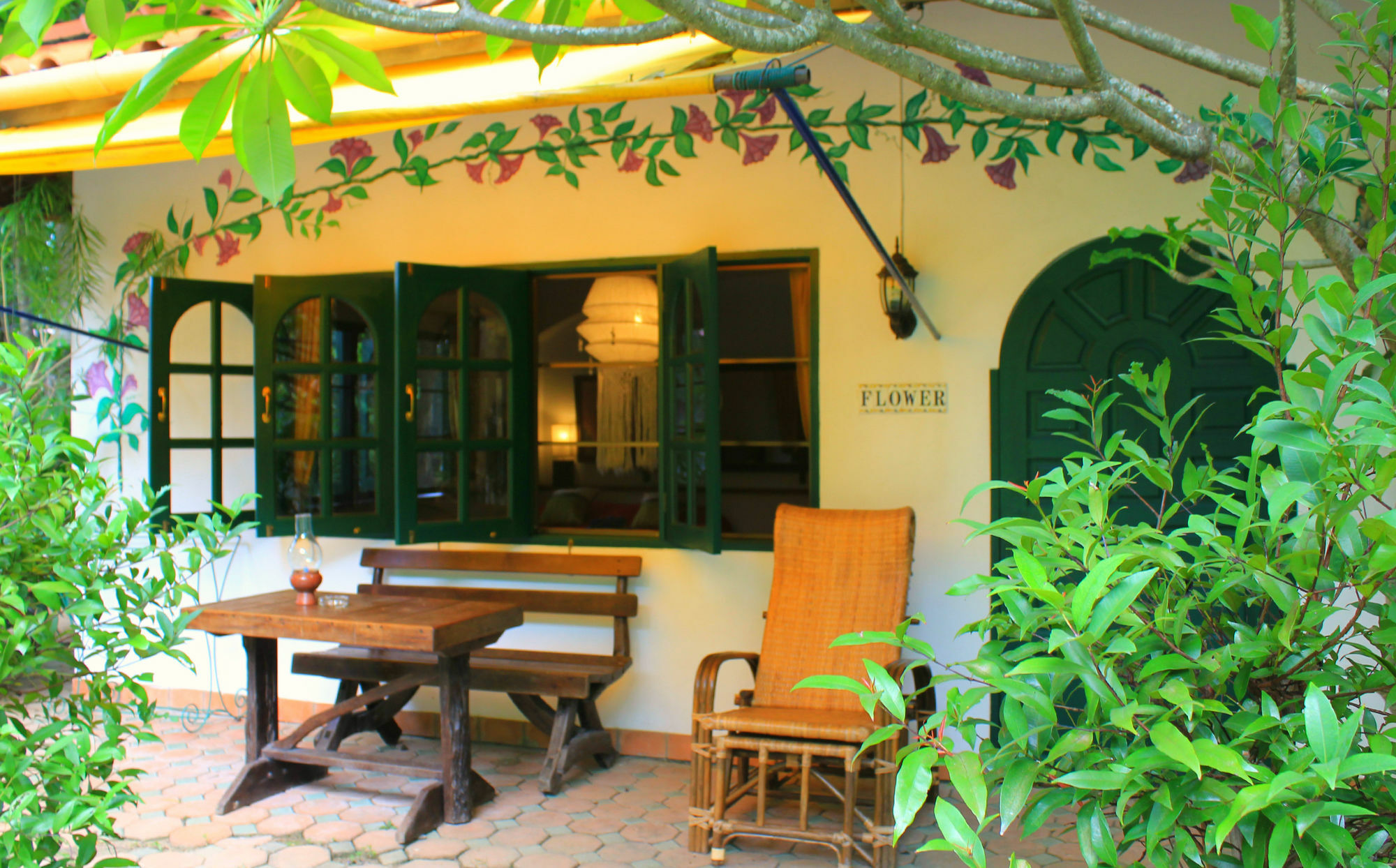 Отель Secret Garden Chiangmai San Kamphaeng Экстерьер фото