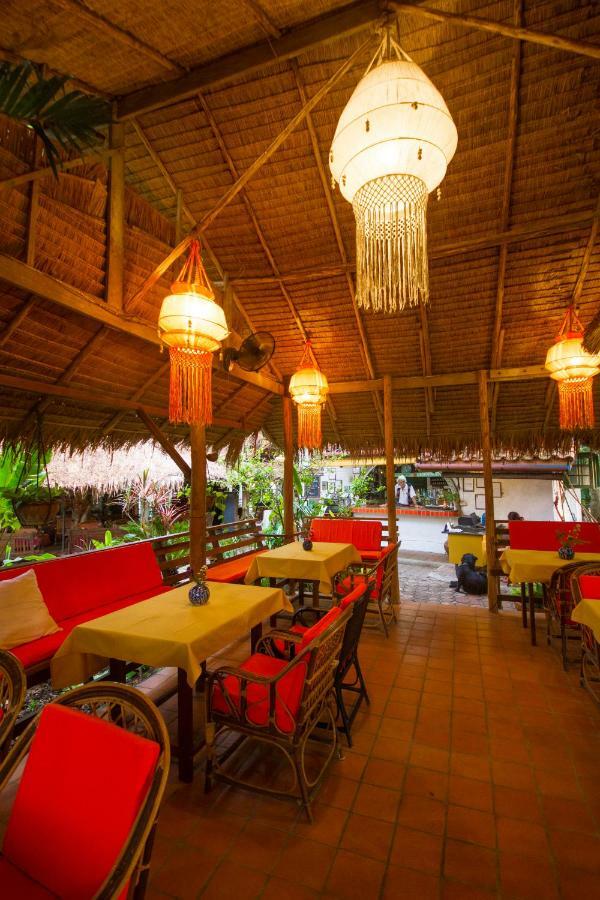 Отель Secret Garden Chiangmai San Kamphaeng Экстерьер фото